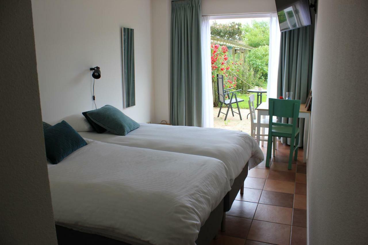 デ・コーフ Bluesheep-Texel Bed & Breakfast エクステリア 写真